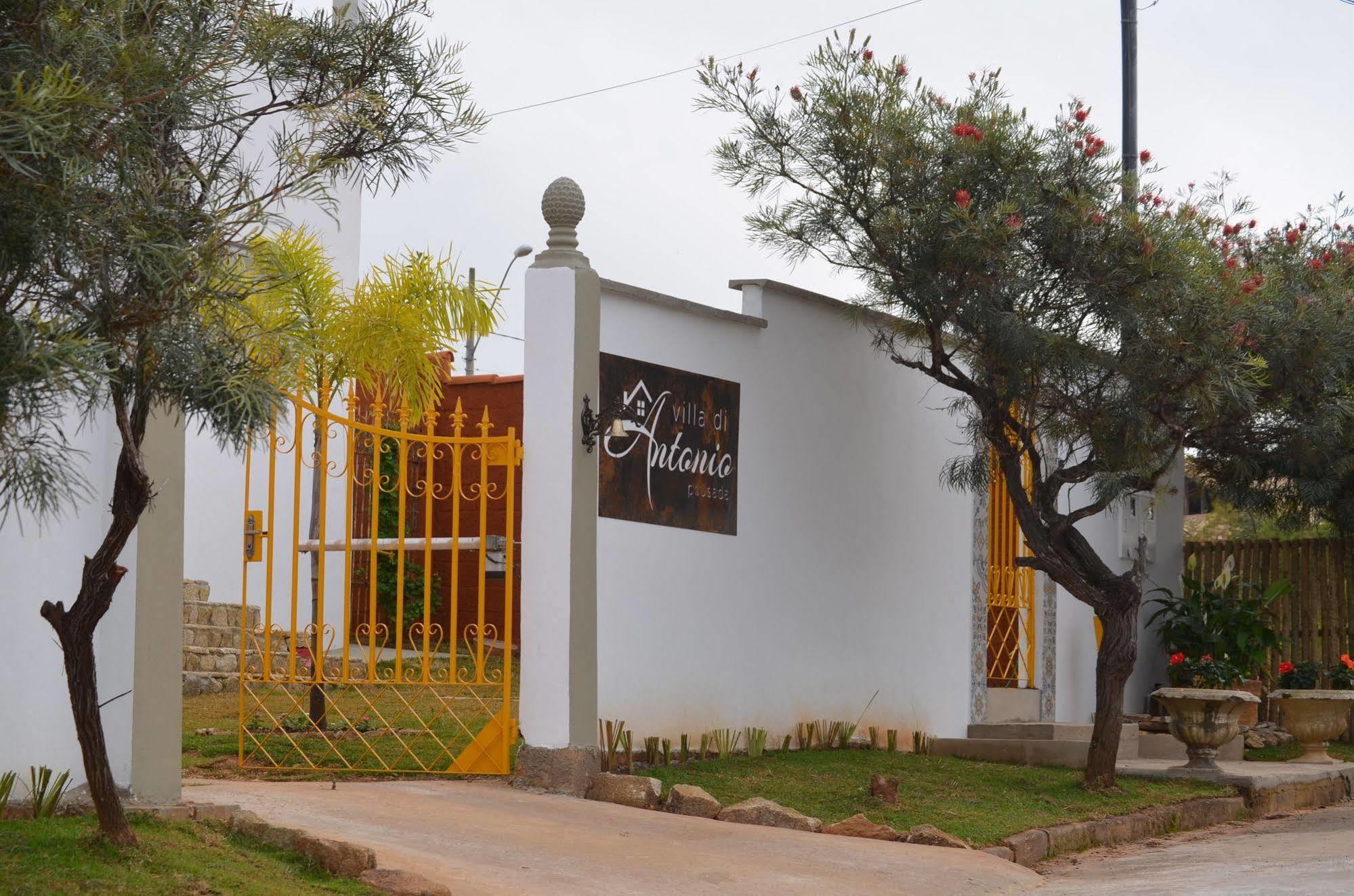 טיראדנטס Villa Di Antonio מראה חיצוני תמונה
